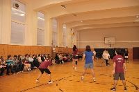 obrázok 6 z Vianočný medzitriedny volejbalový turnaj venovaný 50.výročiu založenia našej školy